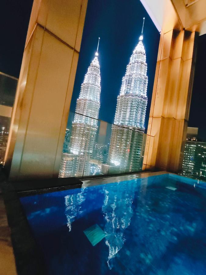 Tropicana The Residence, Klcc By Sky Pool Kuala Lumpur Exterior foto