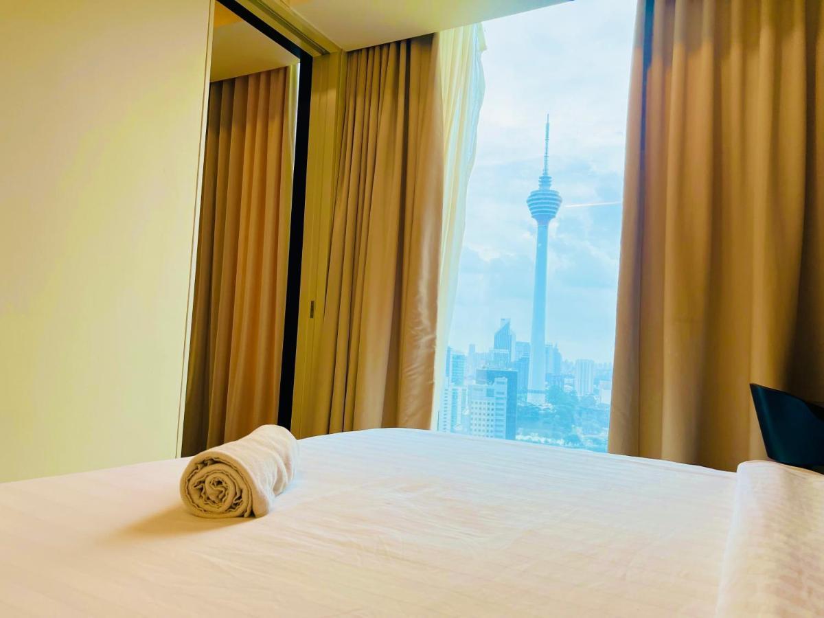 Tropicana The Residence, Klcc By Sky Pool Kuala Lumpur Exterior foto