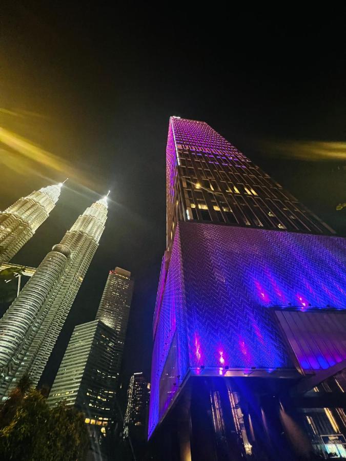 Tropicana The Residence, Klcc By Sky Pool Kuala Lumpur Exterior foto